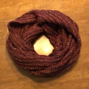 Pistil infinity scarf